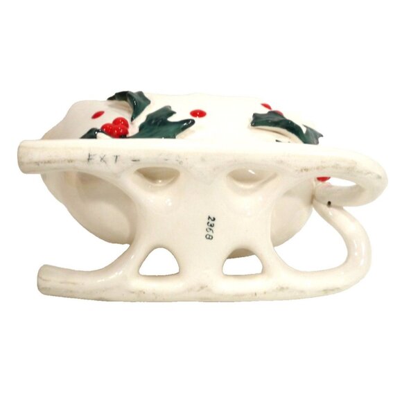 Vintage GRAVY BOWL Christmas ceramic sleigh with holly & berries LEFTON 1960's - Picture 6 of 6